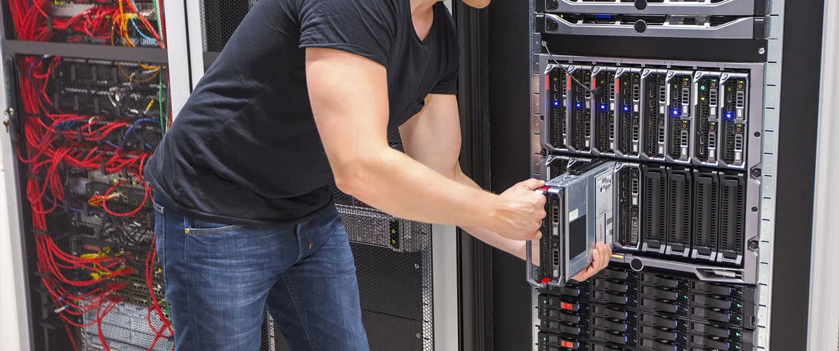 What is a Domain name - servers in a rack